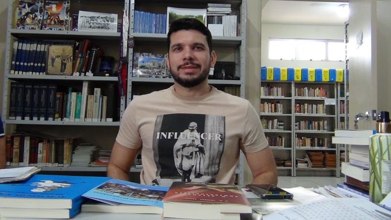 Ivan Gomes Viana -  Geógrafo - Professor